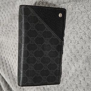 Rare Vintage GUCCI ANNIVERSARY long wallet with coin pouch.